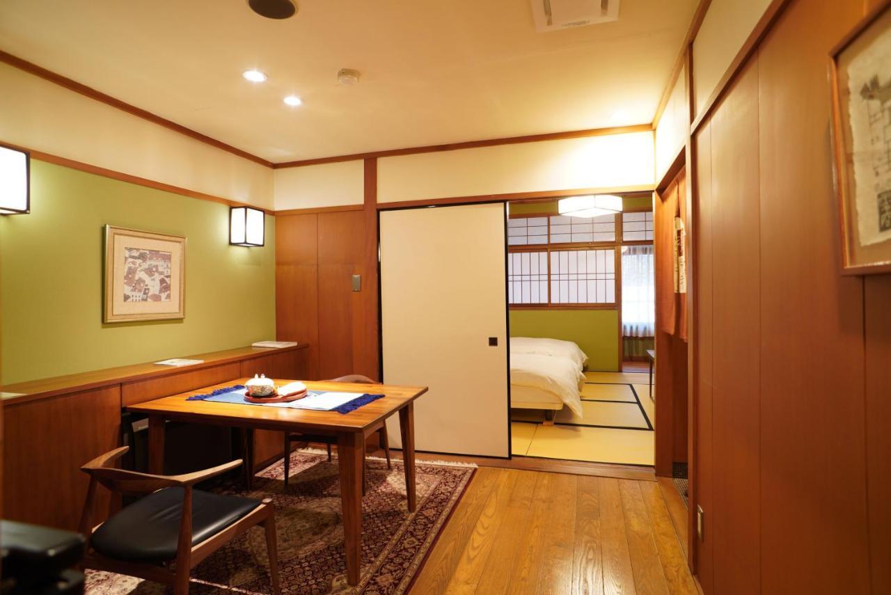 Hotel Arima Onsen Tocen Goshobo Kobe Zewnętrze zdjęcie A room at a ryokan